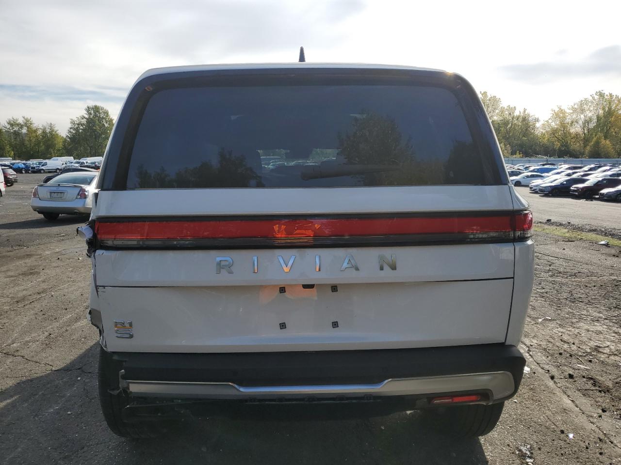 2024 Rivian R1S Adventure VIN: 7PDSGABAXRN035766 Lot: 77481034