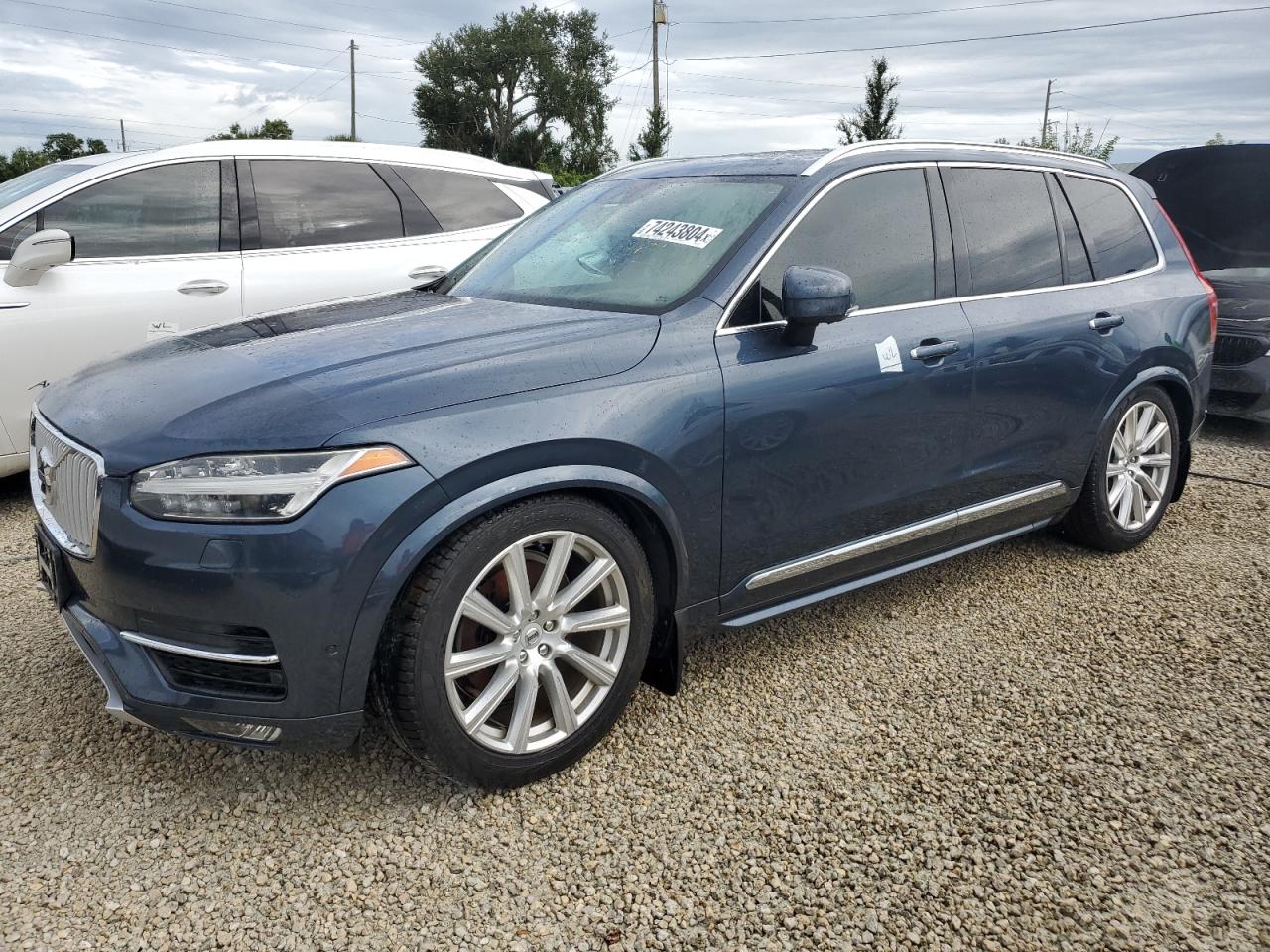 YV4A22PL6J1217202 2018 VOLVO XC90 - Image 1