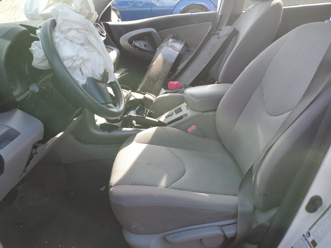 2008 Toyota RAV 4 - Image 7