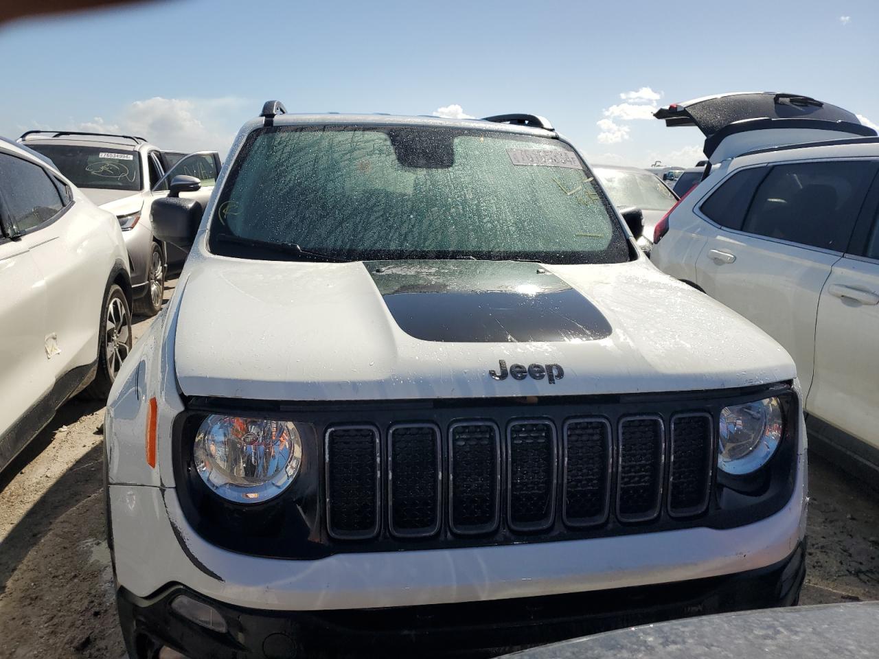 2020 Jeep Renegade - Image 5