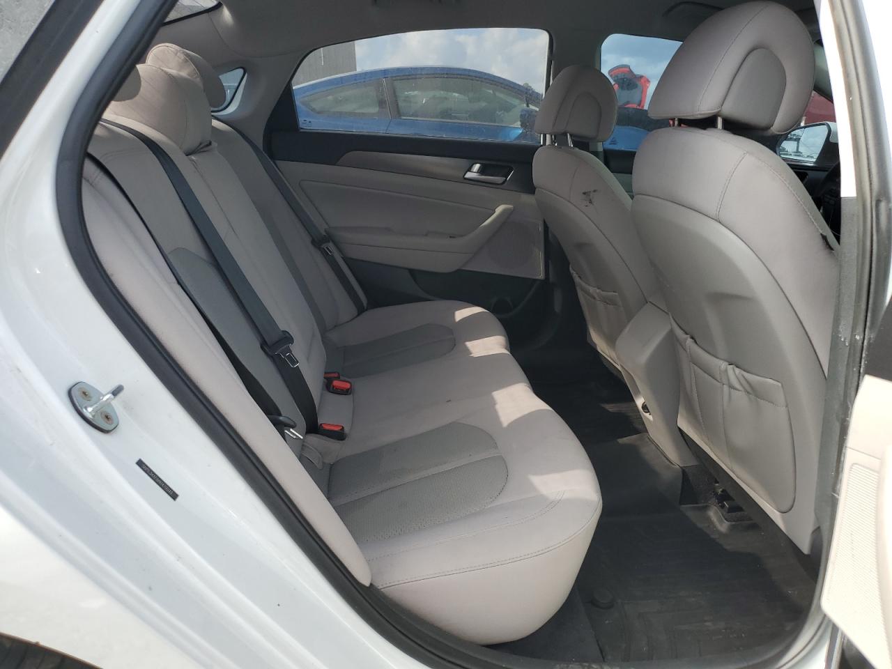 2017 Hyundai Sonata - Image 10