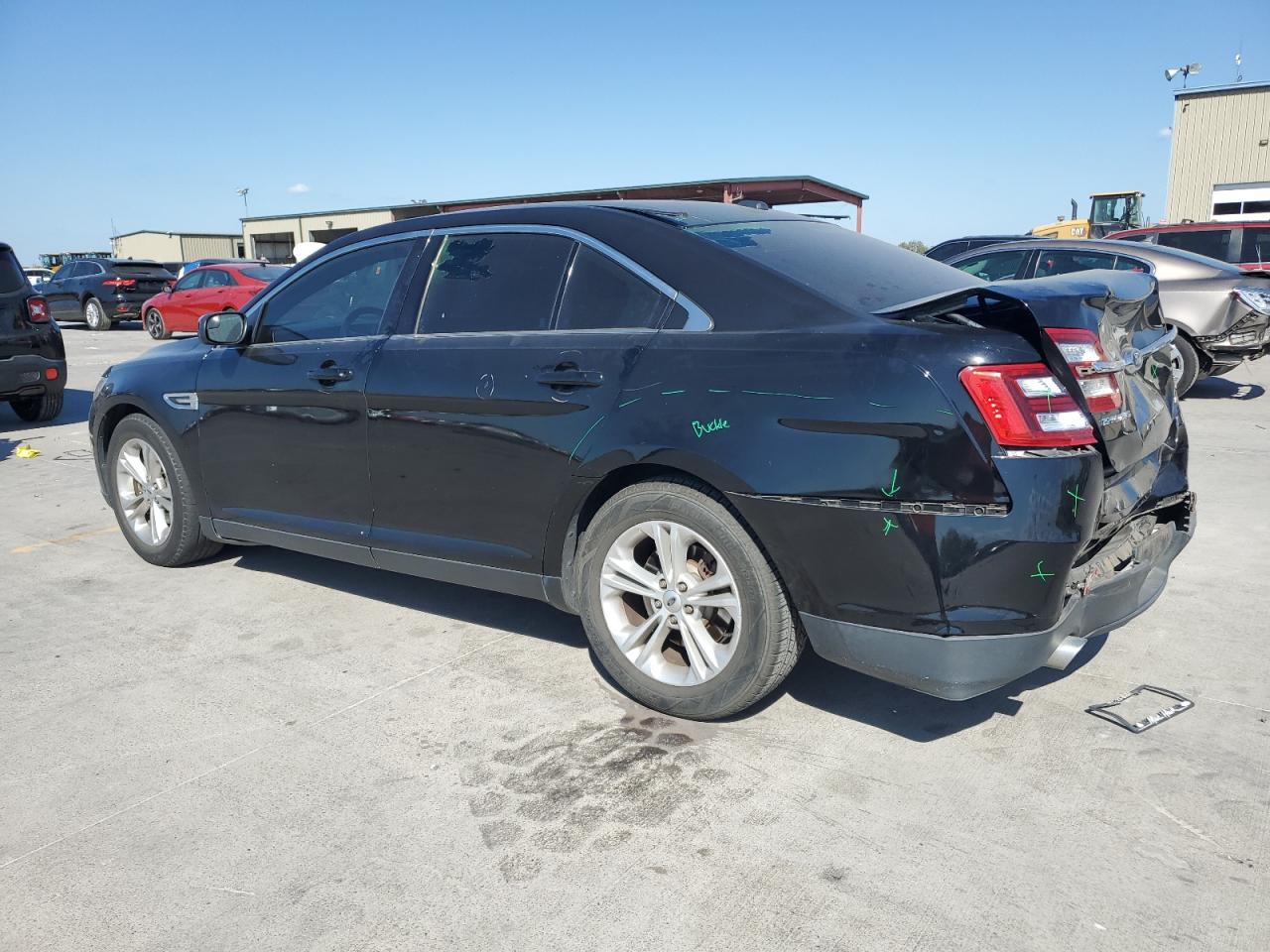 2016 Ford Taurus - Image 2