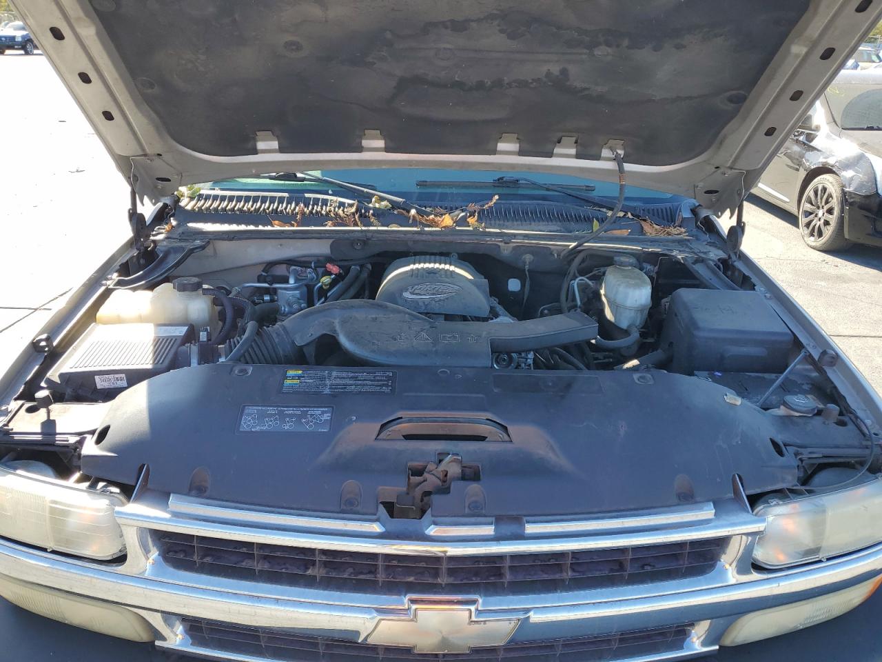 2005 Chevrolet Tahoe - Image 12