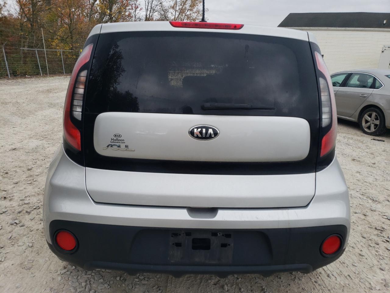 2018 Kia Soul VIN: KNDJN2A28J7565025 Lot: 77036004