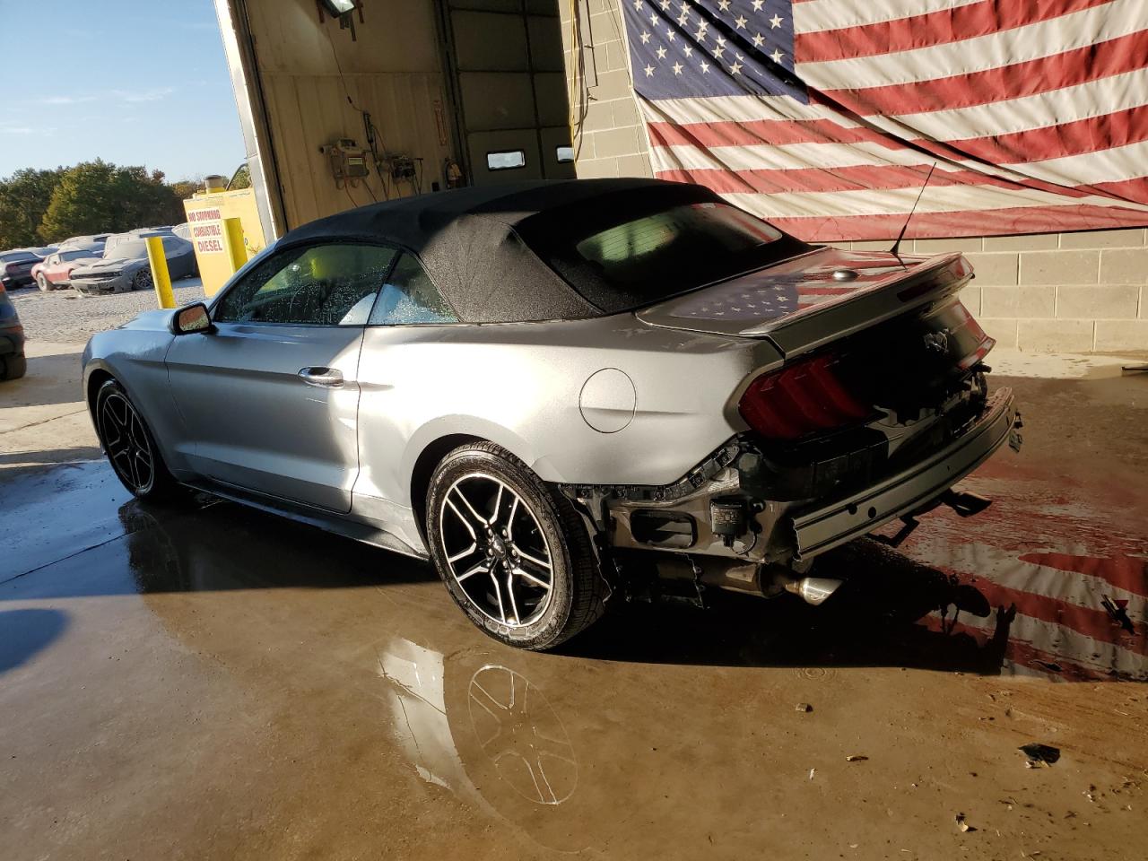 2022 Ford Mustang - Image 2