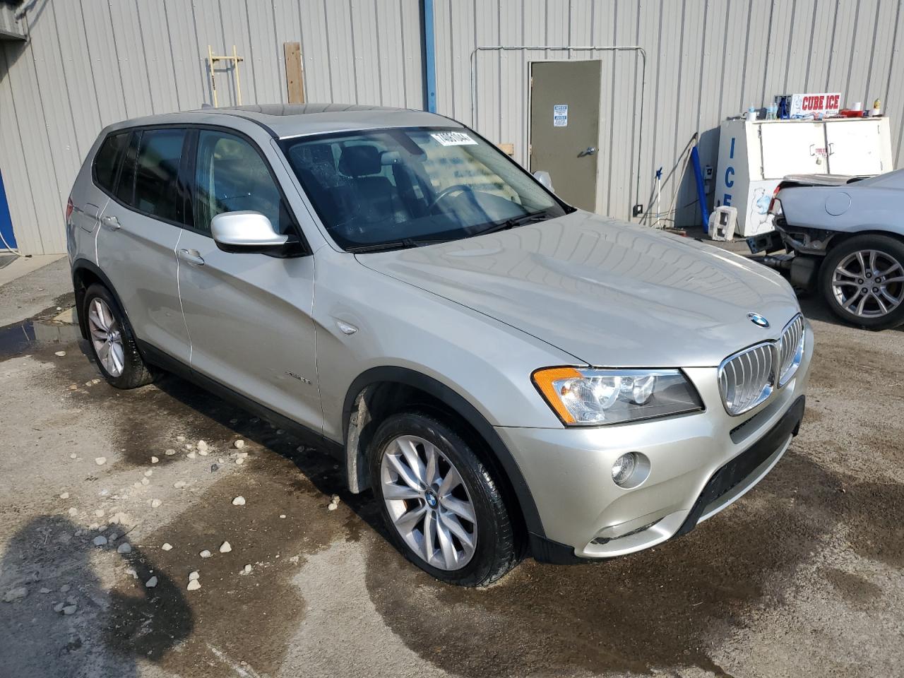 2014 BMW X3 xDrive28I VIN: 5UXWX9C51E0D43801 Lot: 74061044