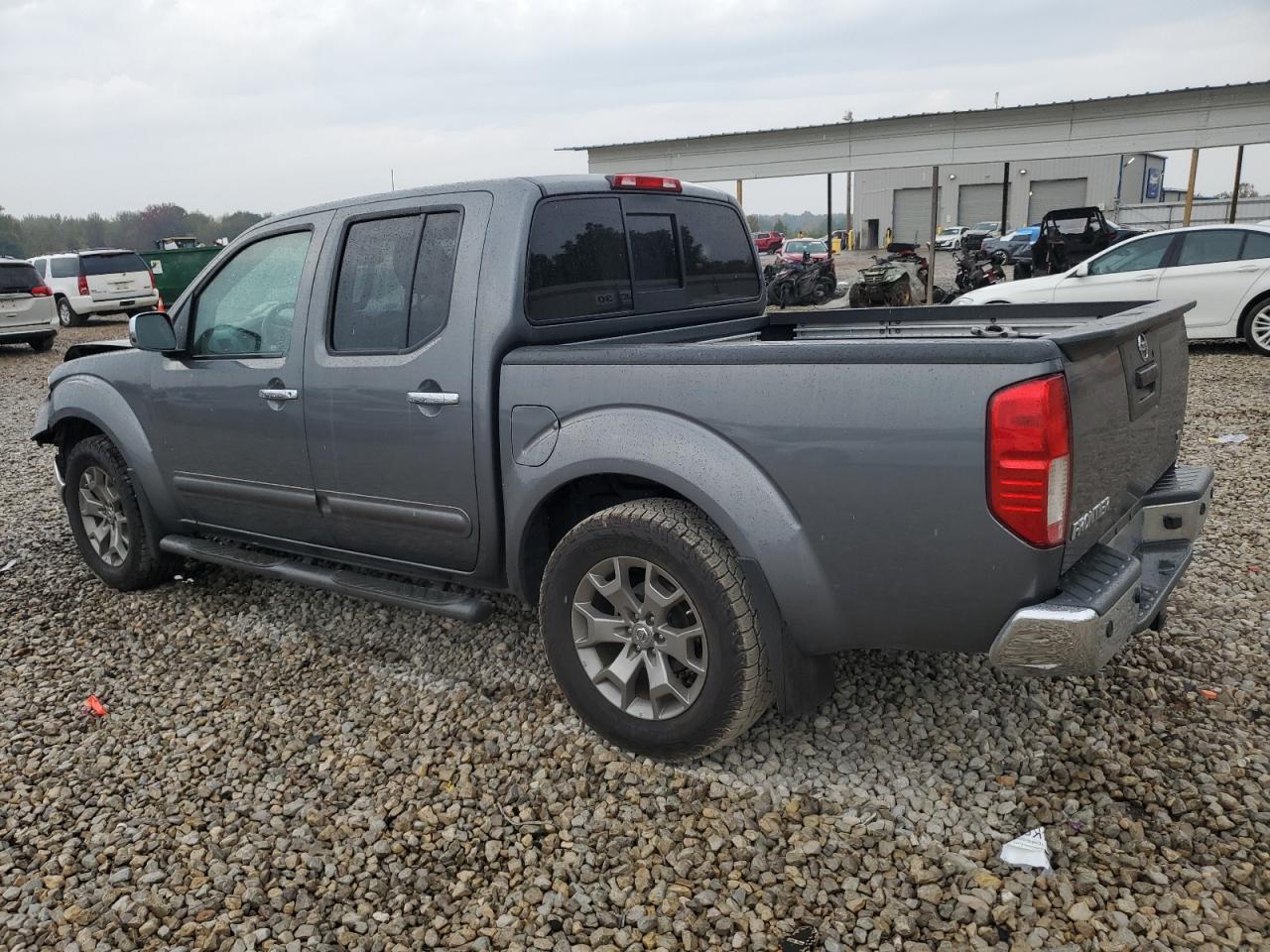 2019 Nissan Navara (Frontier) - Image 2
