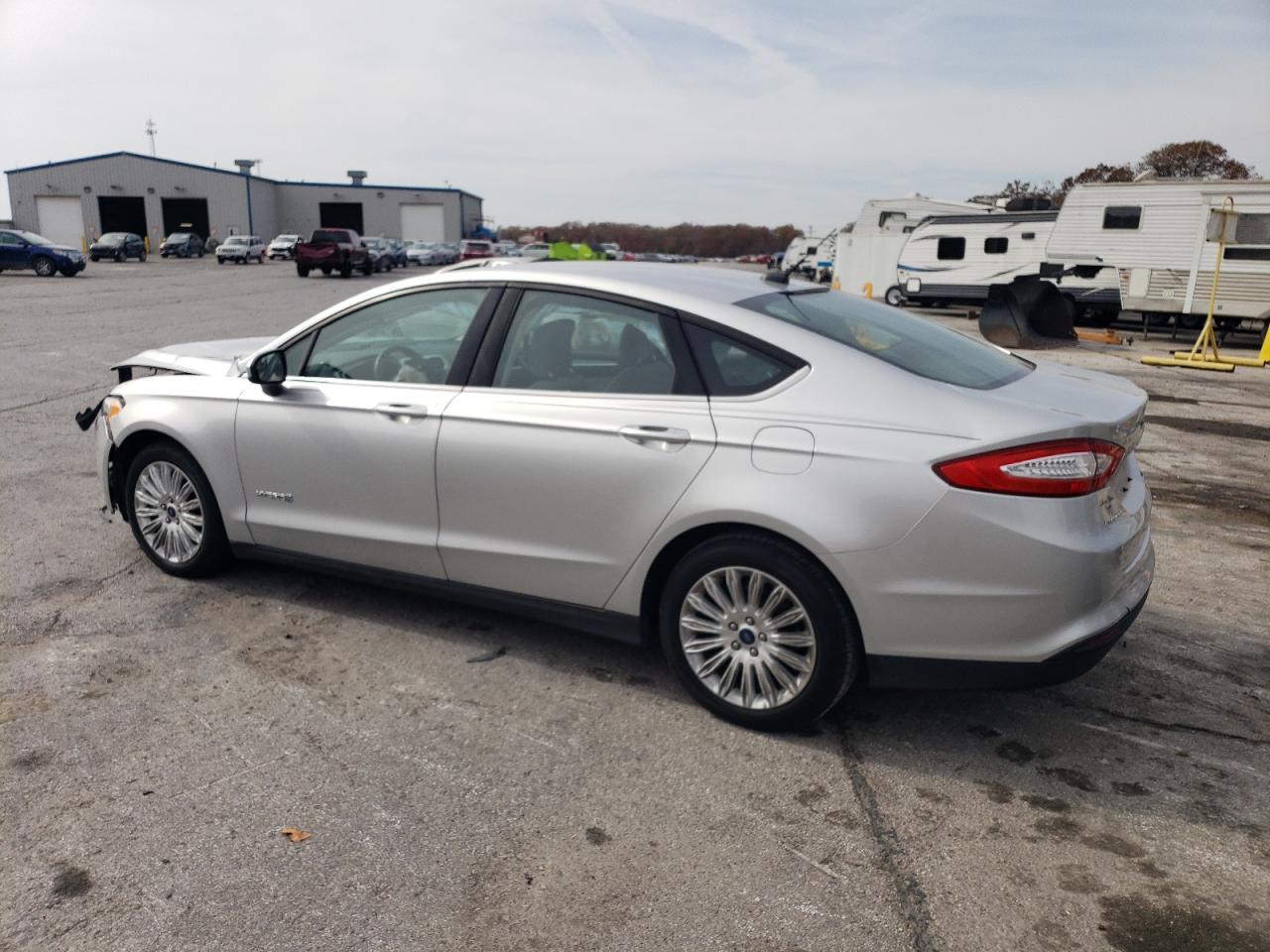 3FA6P0UU4FR132650 2015 FORD FUSION - Image 2