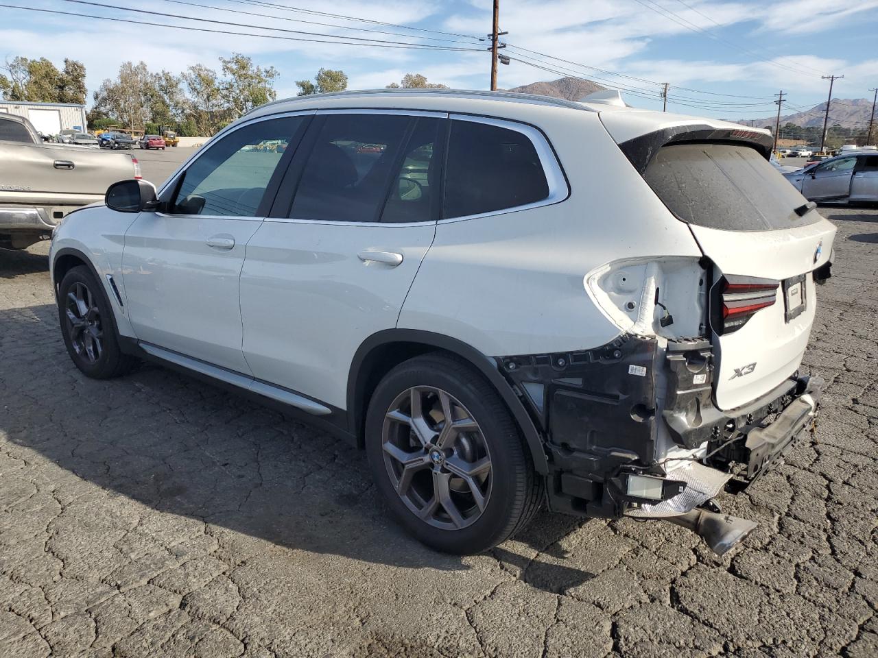 VIN 5UX43DP05P9P32019 2023 BMW X3 no.2