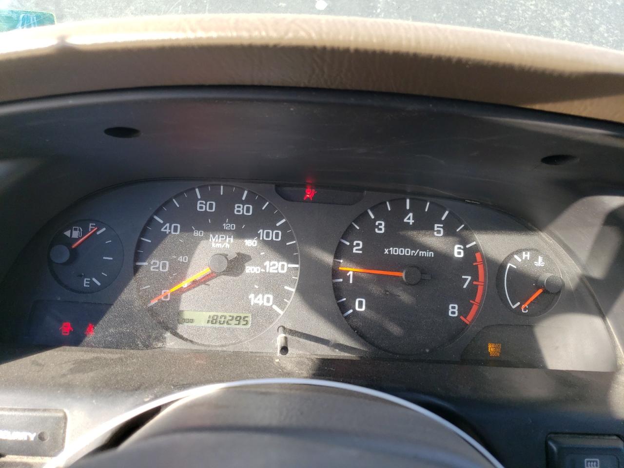2001 Nissan Altima - Image 9