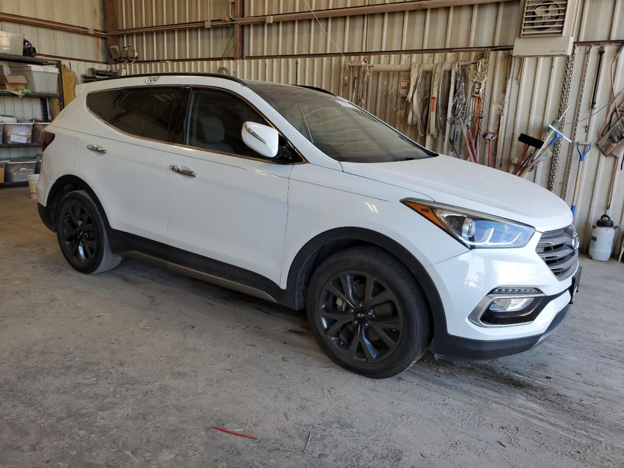 2017 Hyundai Santa Fe - Image 4