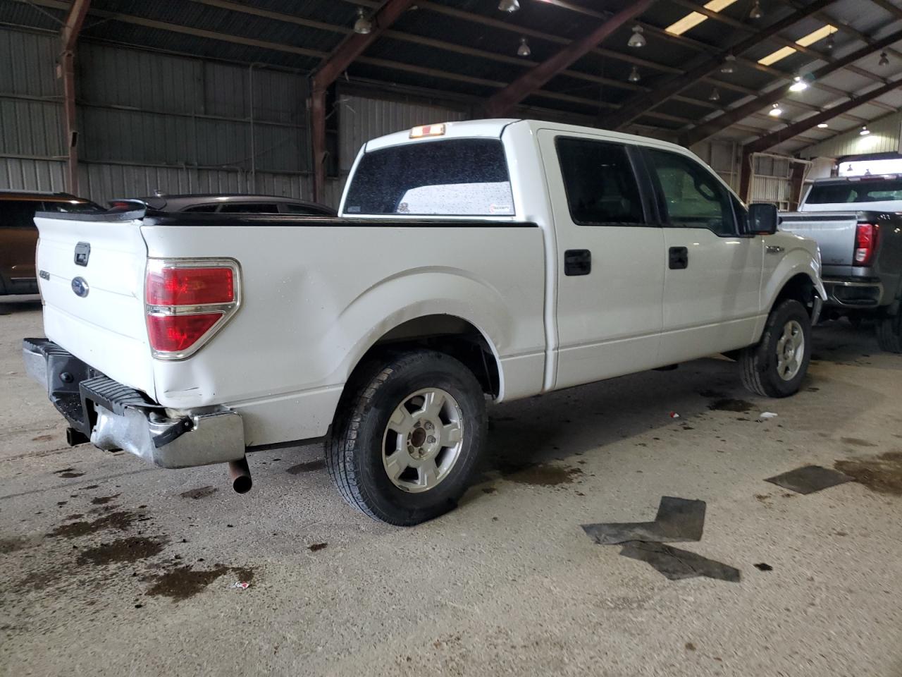 2010 Ford F-150 - Image 3