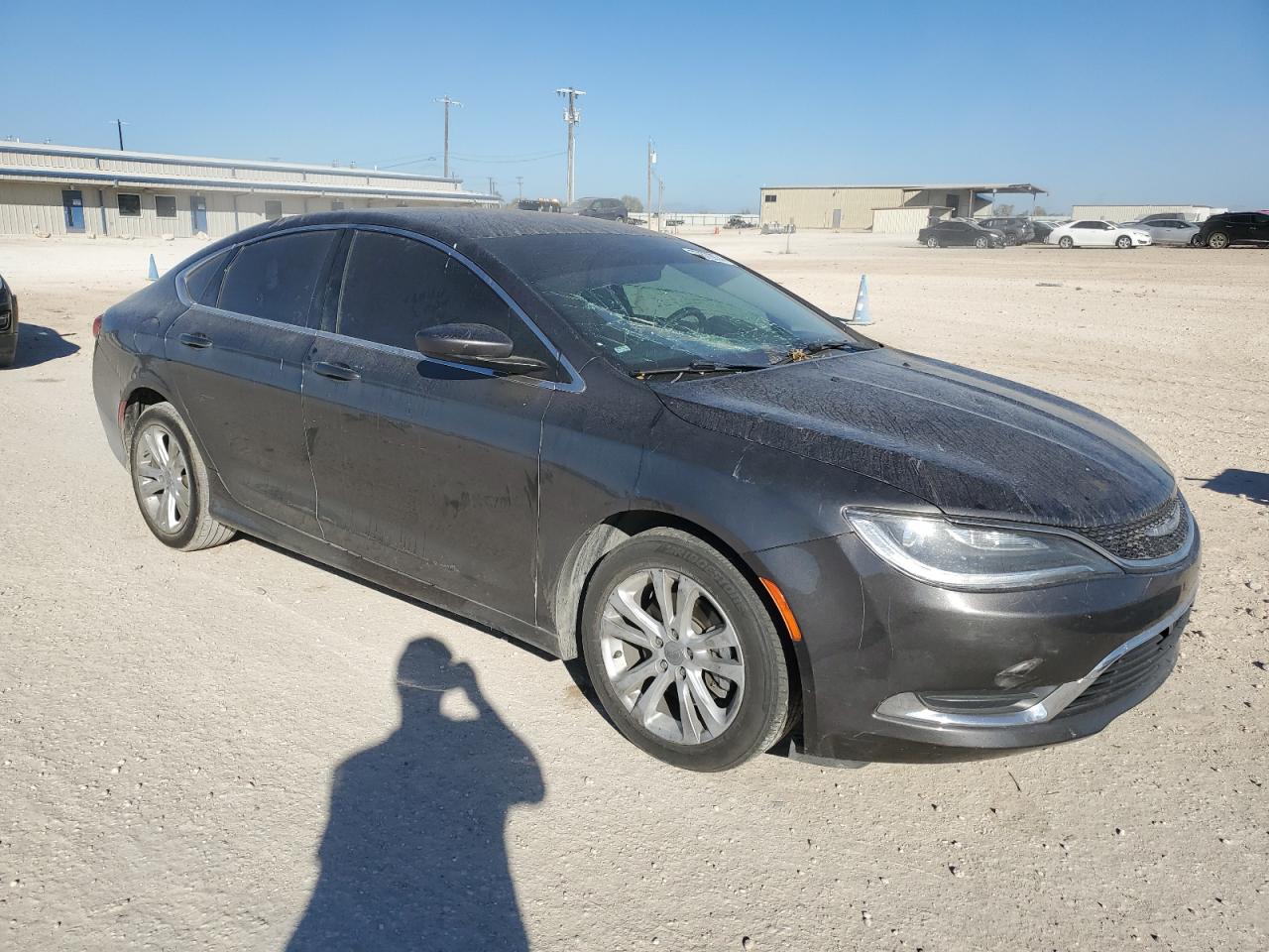 VIN 1C3CCCAB5HN511812 2017 CHRYSLER 200 no.4