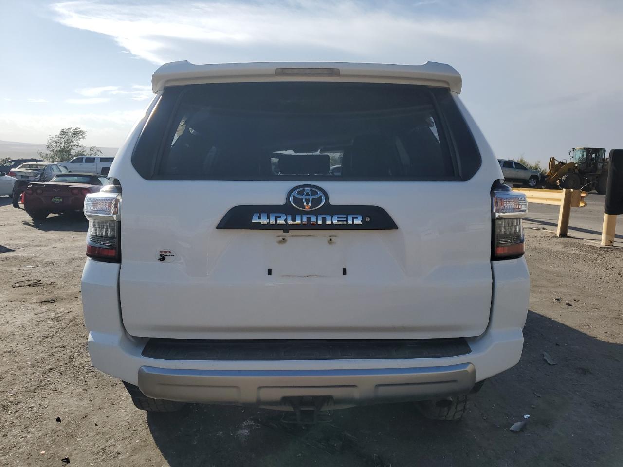 2016 Toyota 4Runner Sr5/Sr5 Premium VIN: JTEBU5JR0G5368596 Lot: 74931274