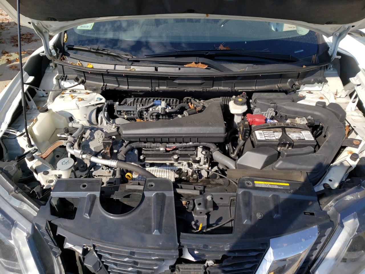 2019 Nissan Rogue - Image 11