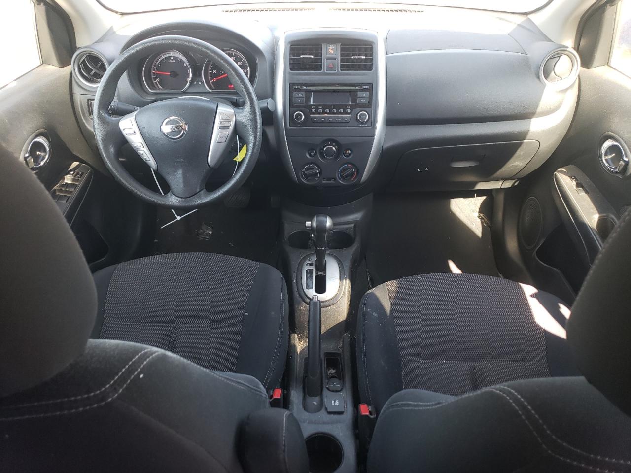 2015 Nissan Versa - Image 8