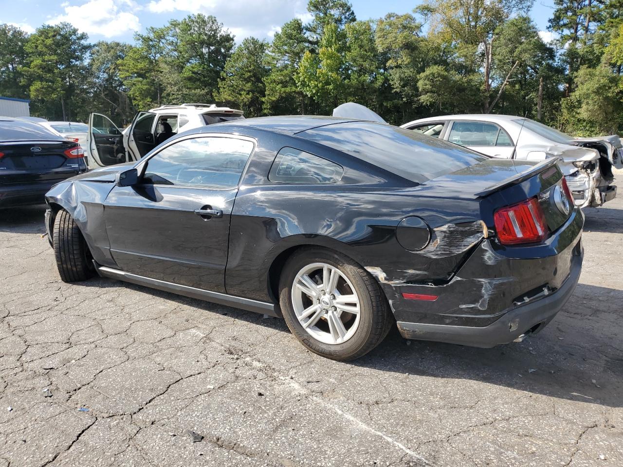 2012 Ford Mustang - Image 2