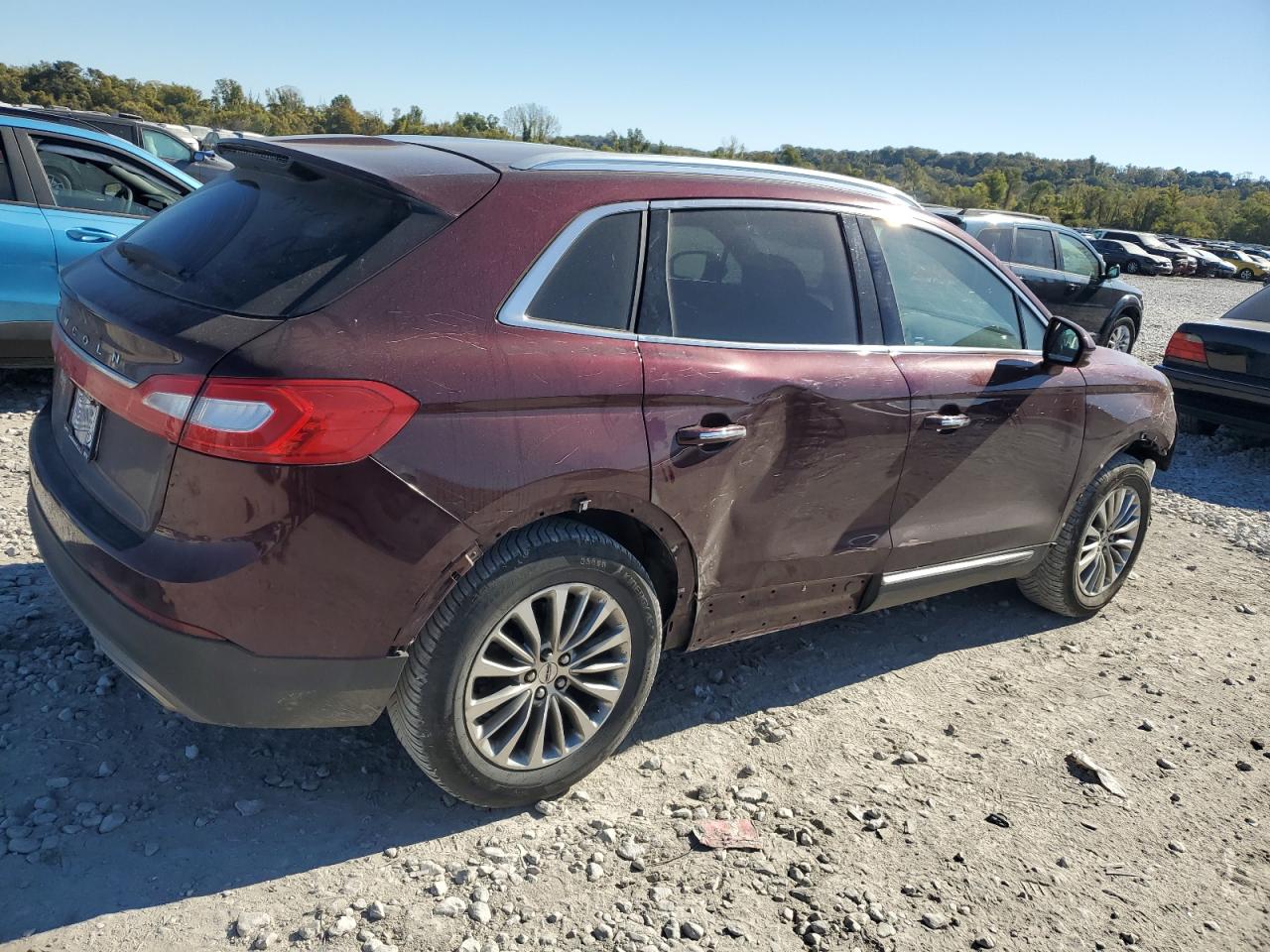 2017 Lincoln MKX - Image 2