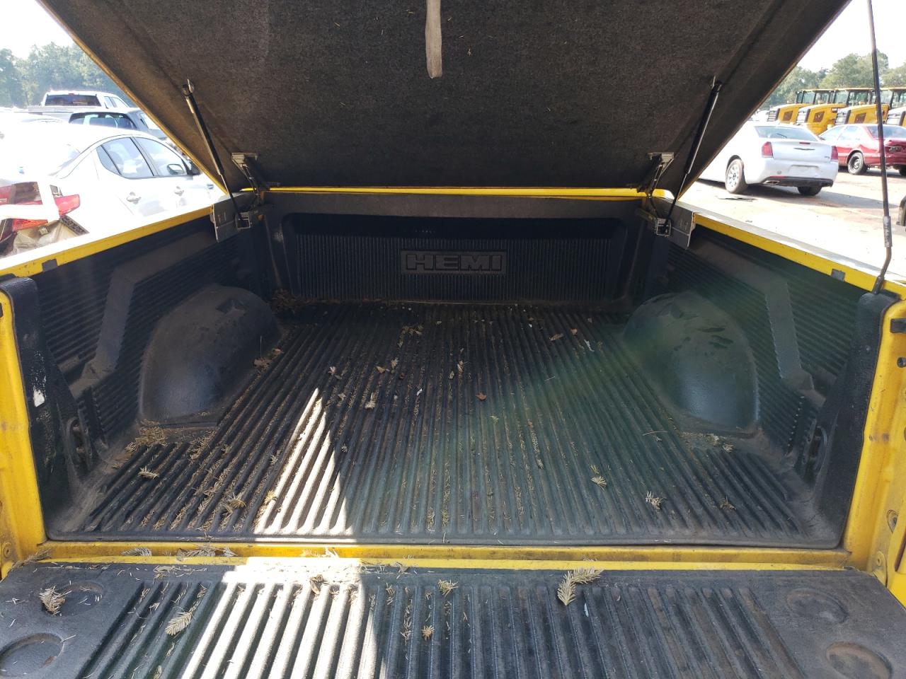 2004 Dodge Ram 1500 St VIN: 1D7HA16DX4J291256 Lot: 74920364