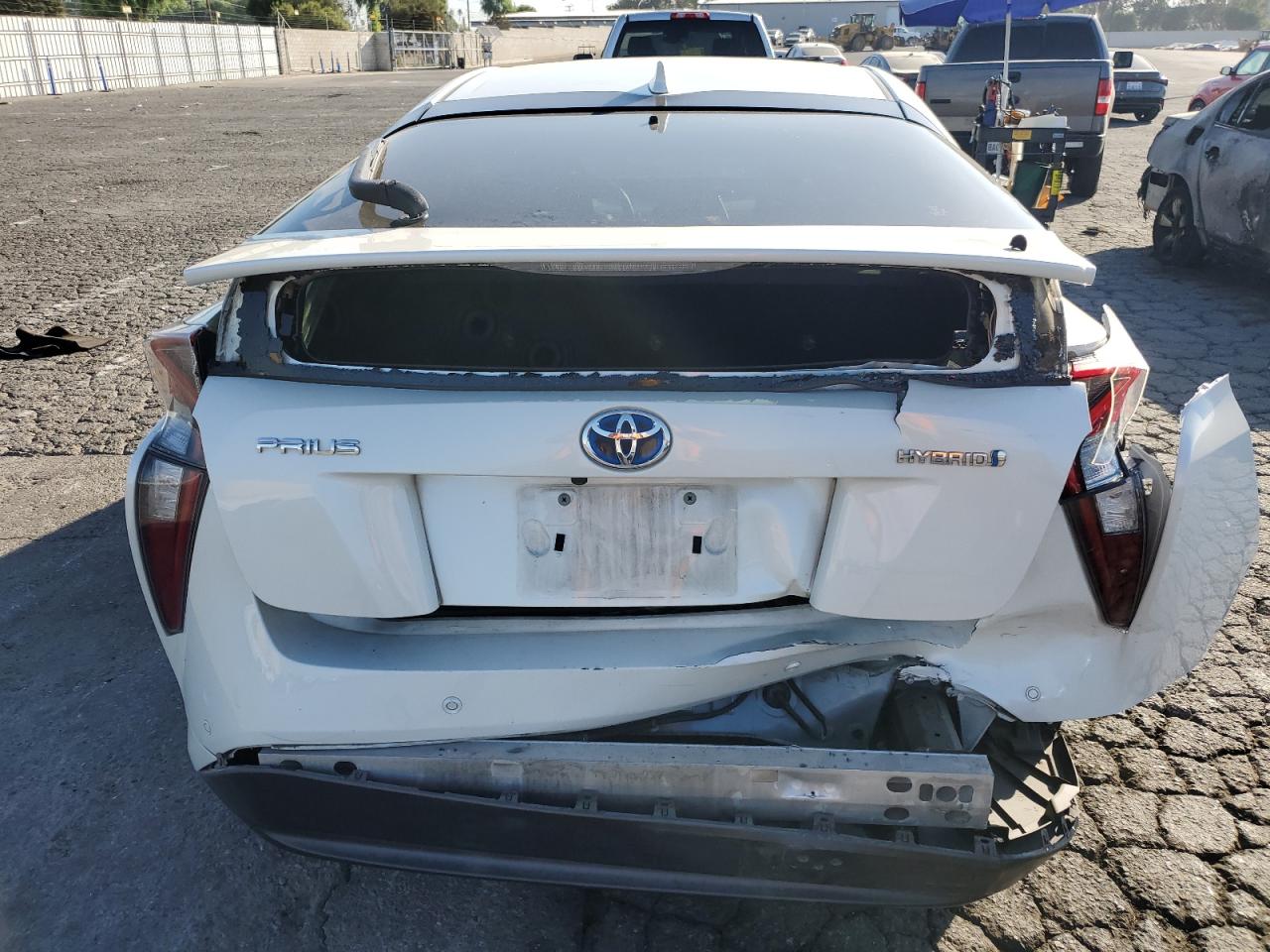 JTDKBRFU7H3042919 2017 Toyota Prius