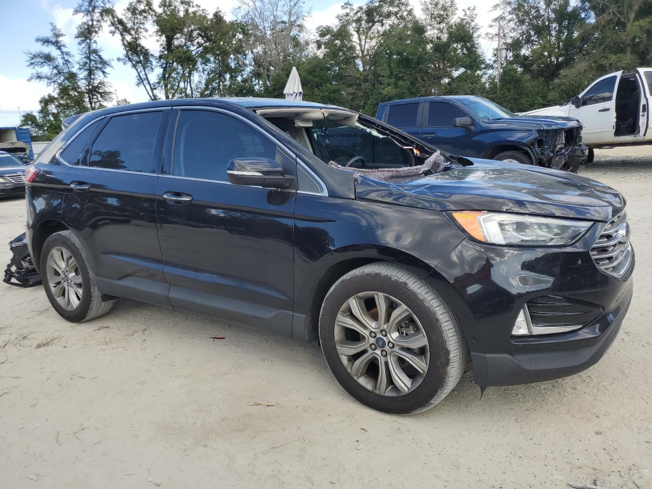 2019 Ford Edge - Image 4