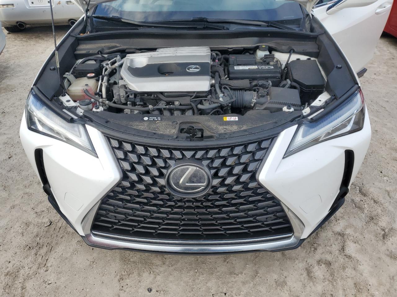 2019 Lexus Ux 200 VIN: JTHY3JBH4K2012256 Lot: 74807154