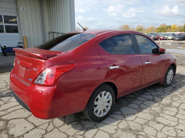  NISSAN VERSA 2015 Червоний