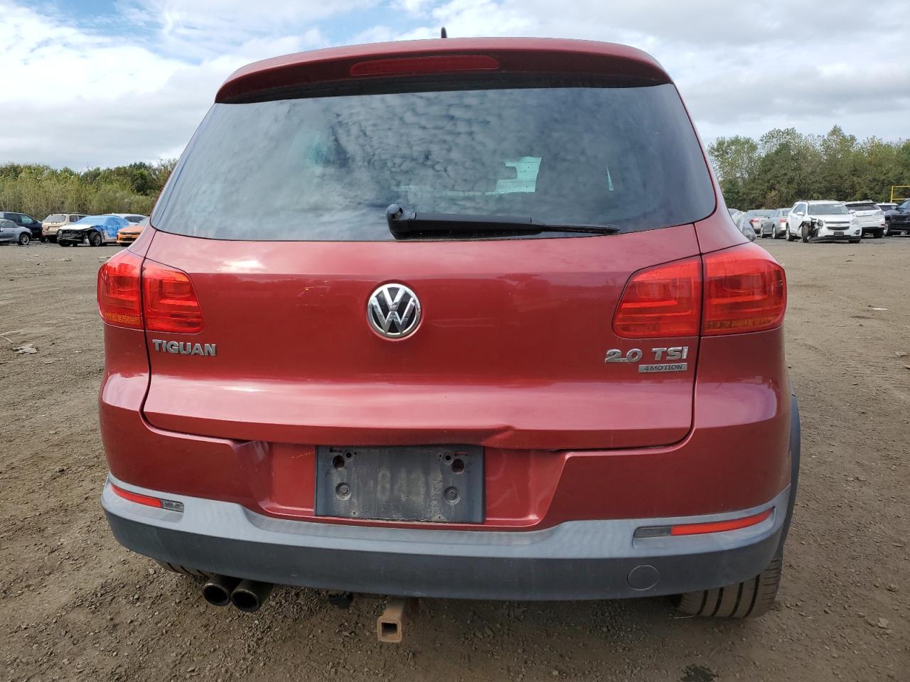 WVGBV7AX6CW101717 2012 Volkswagen Tiguan S