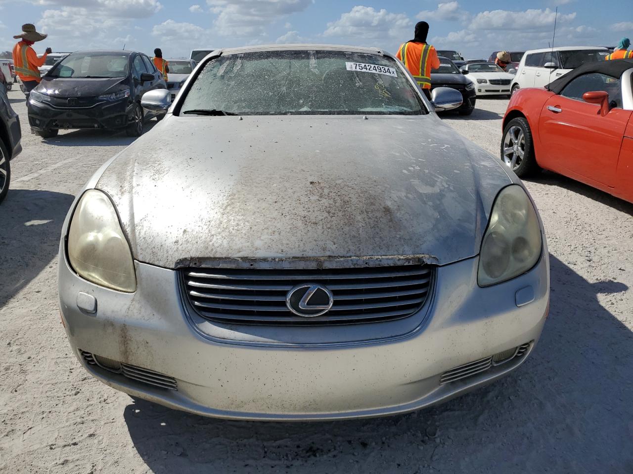 2002 Lexus SC - Image 5