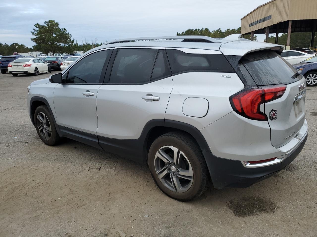 2020 GMC Terrain - Image 2