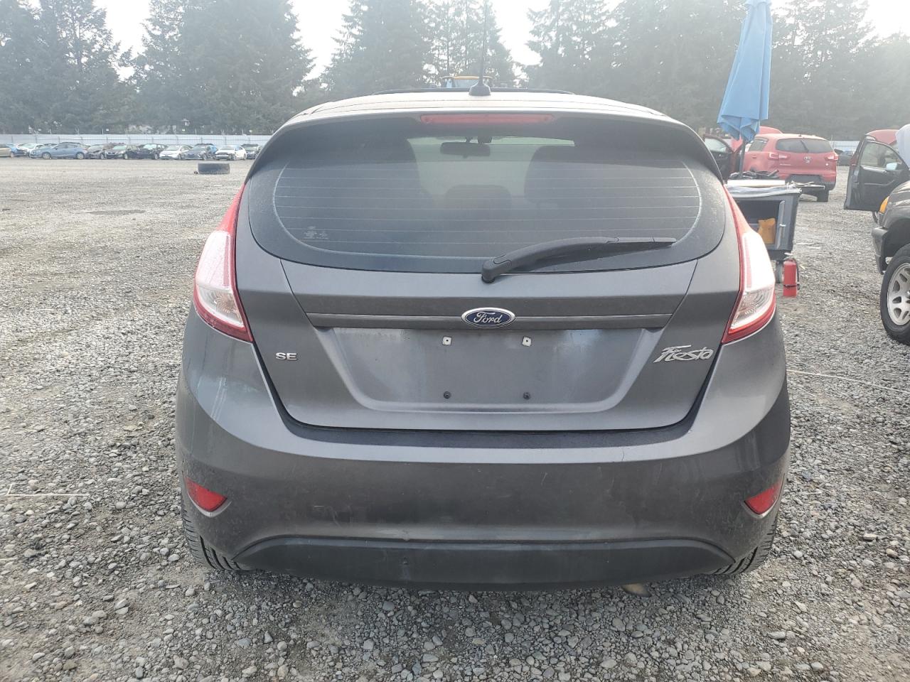 2015 Ford Fiesta - Image 6