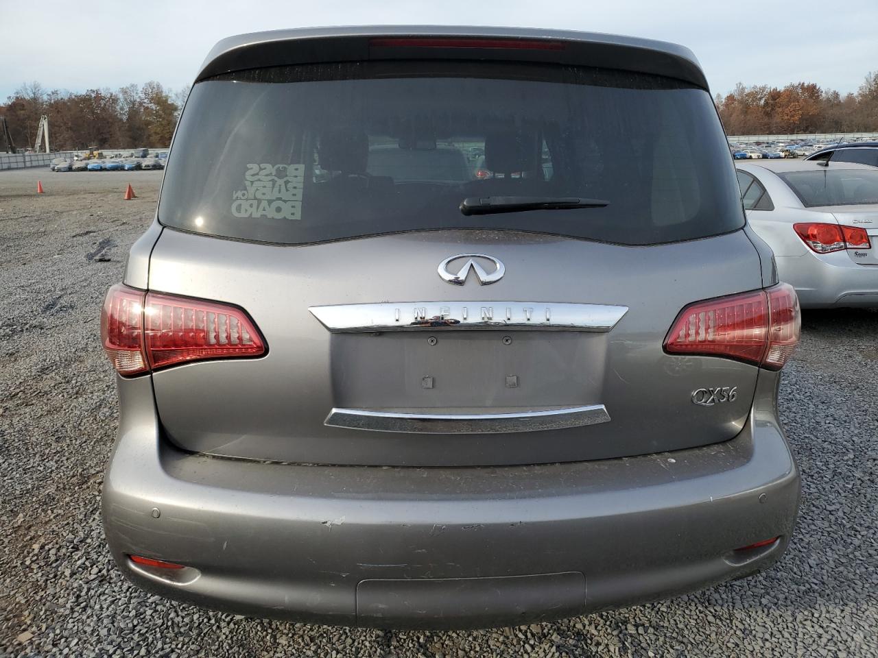 2011 Infiniti QX56 - Image 6