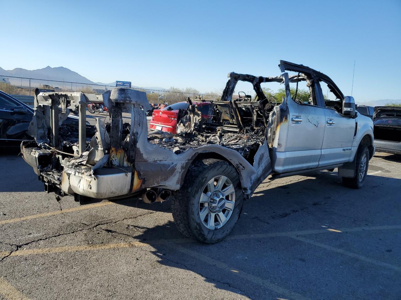 2017 Ford F350 - Image 3