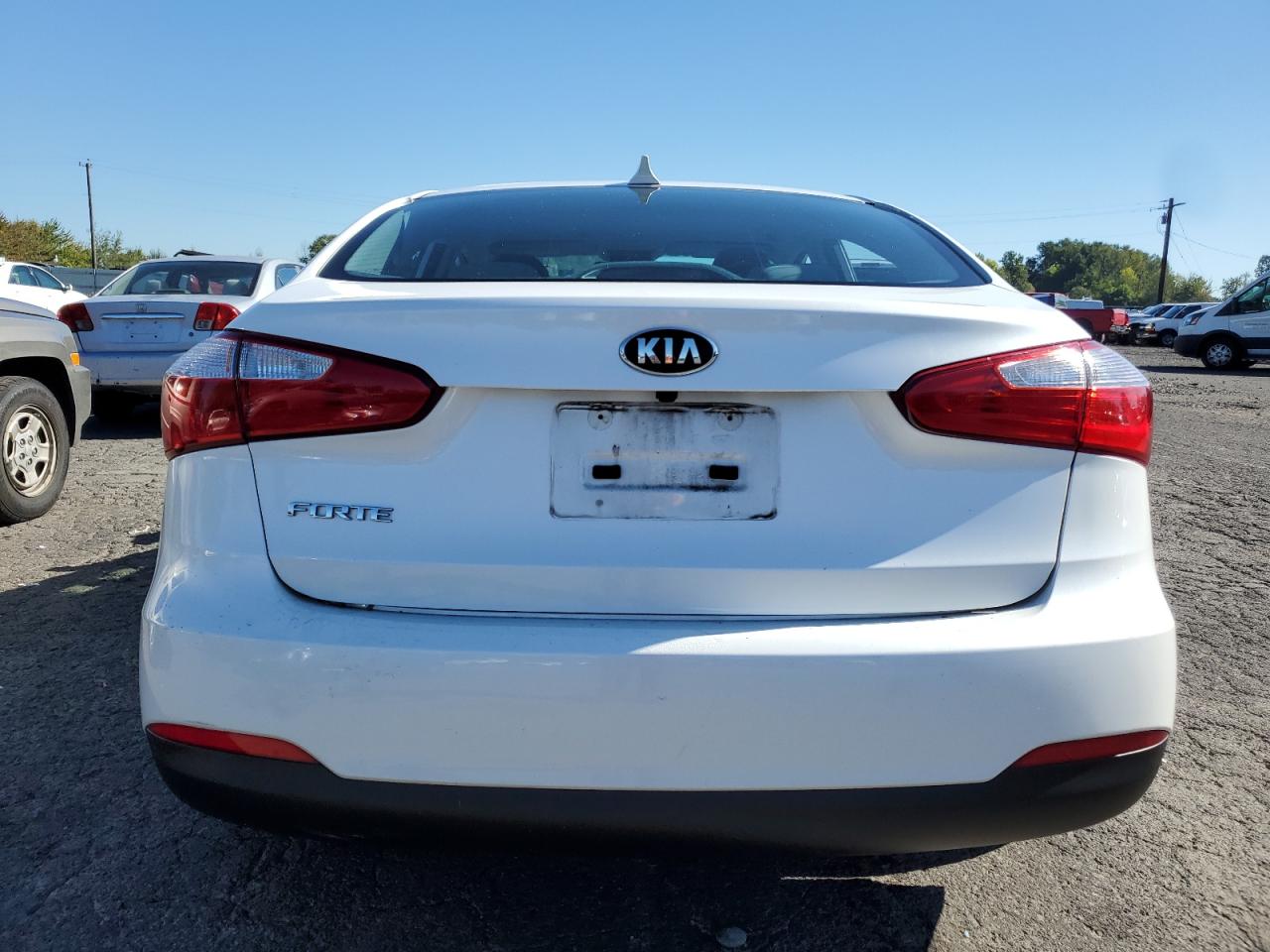 2015 Kia Forte - Image 6