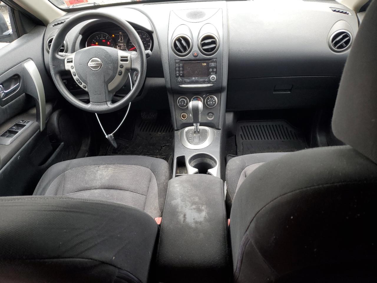 2011 Nissan Rogue - Image 8