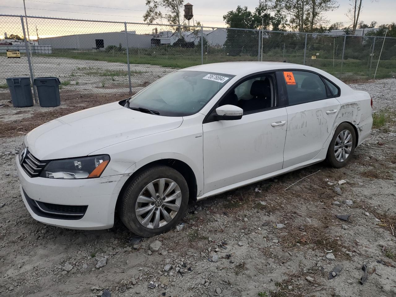 2015 Volkswagen Passat - Image 1