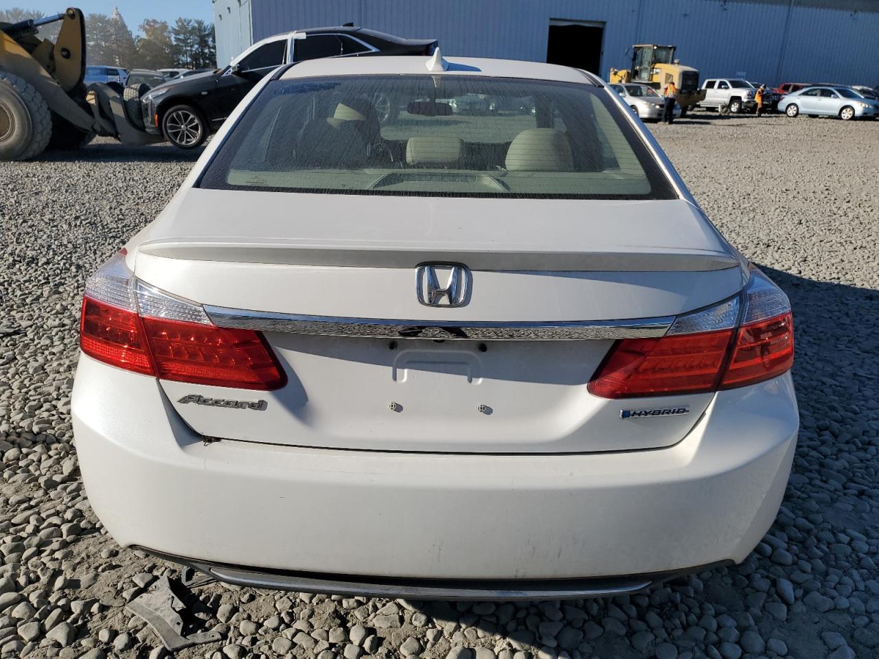 1HGCR6F55FA000475 2015 Honda Accord Hybrid Exl