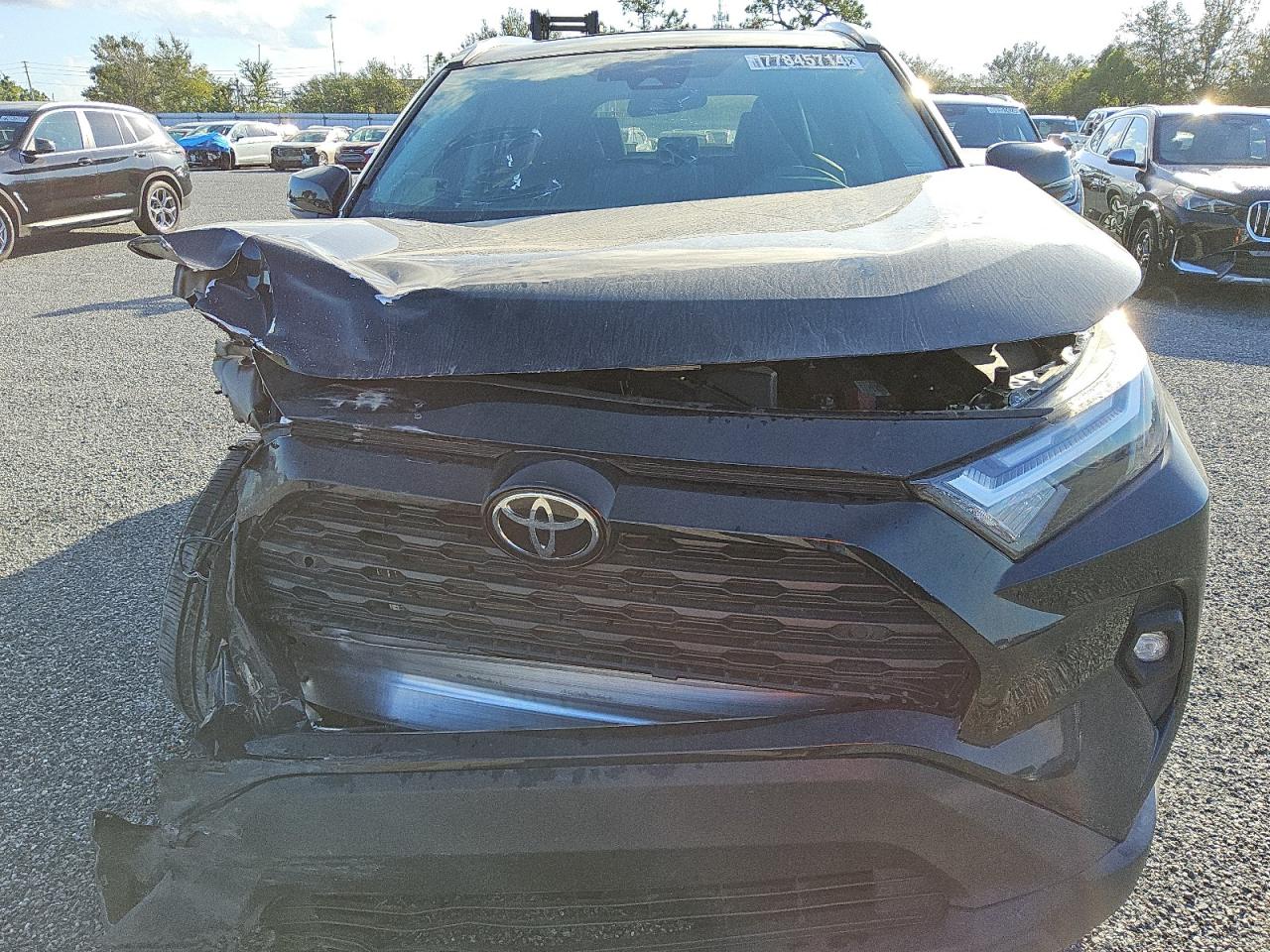 2023 Toyota RAV 4 - Image 5
