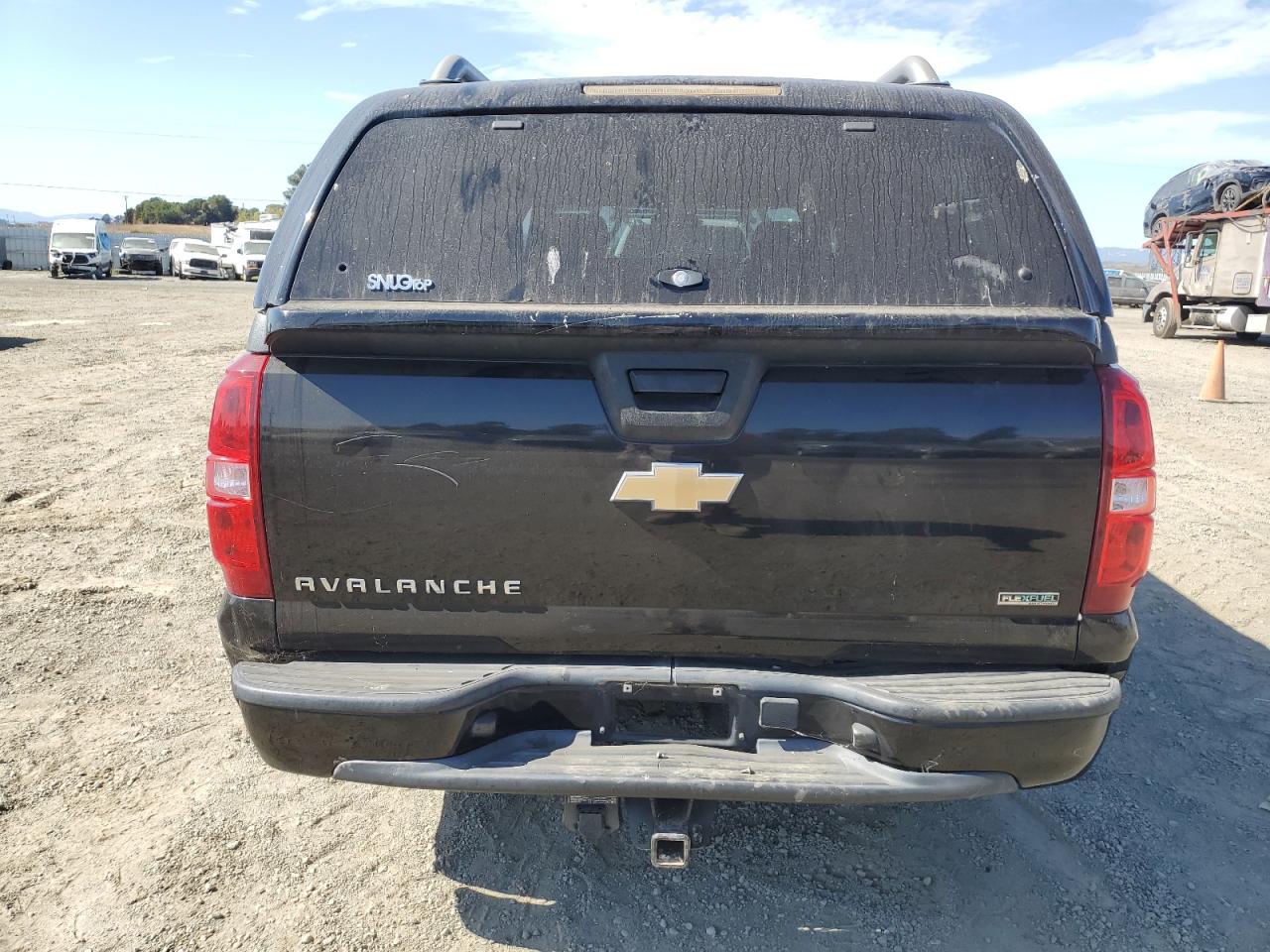 2011 Chevrolet Avalanche Ls VIN: 3GNTKEE32BG383324 Lot: 75038554