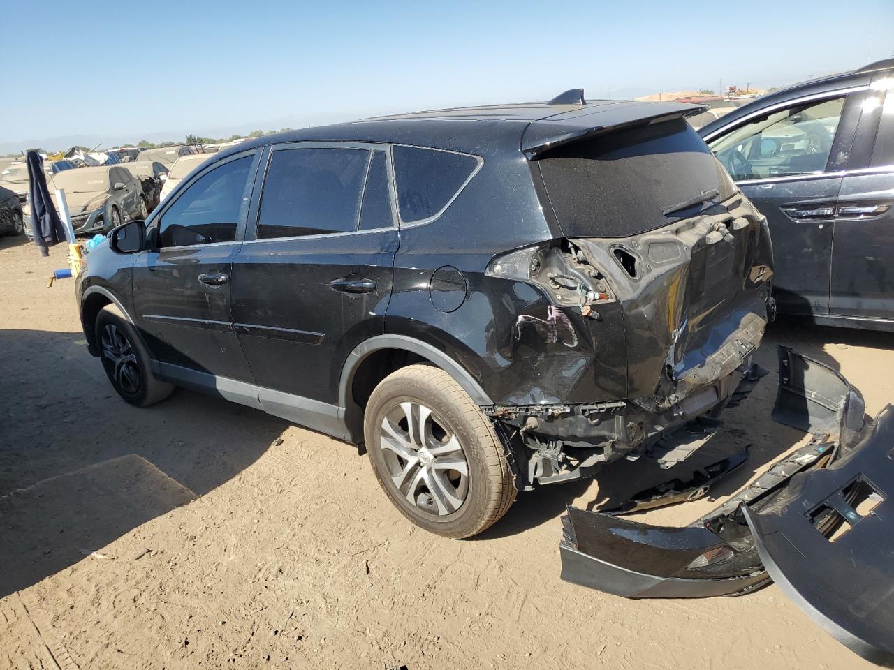2018 Toyota RAV 4 - Image 2