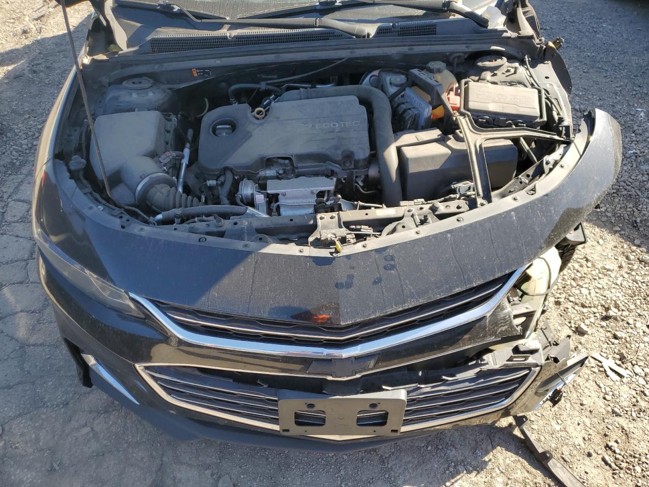 2016 Chevrolet Malibu - Image 11