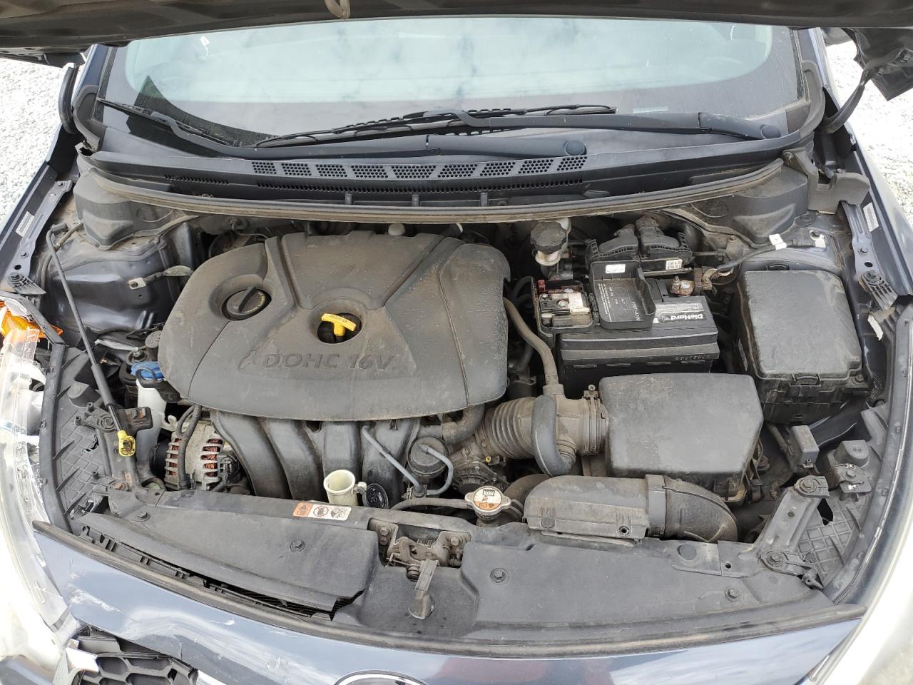 2015 Kia Forte - Image 12