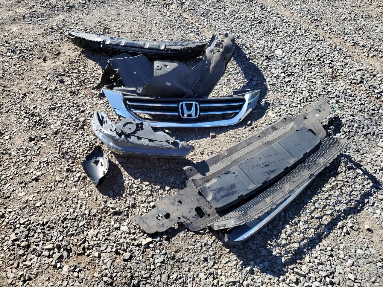 2015 Honda Accord - Image 14