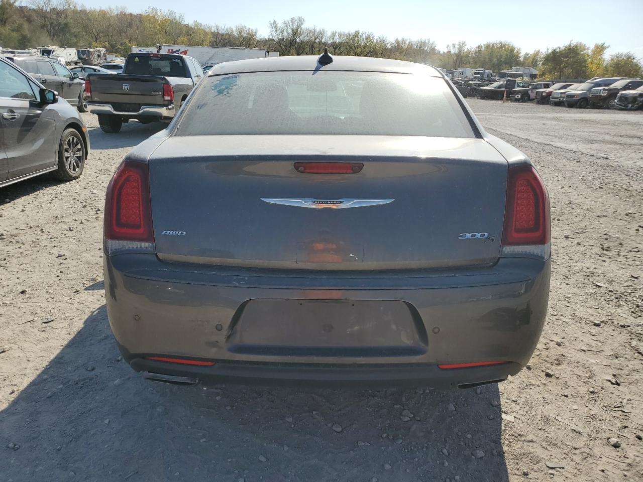 VIN 2C3CCAGG4GH145095 2016 CHRYSLER 300 no.6