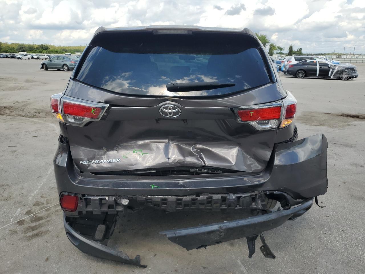 2016 Toyota Highlander Le VIN: 5TDZARFH3GS022488 Lot: 74322654