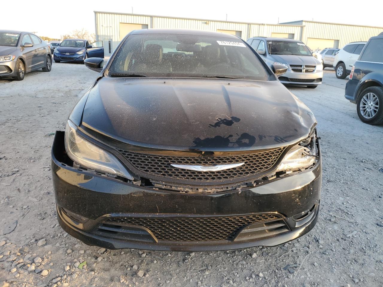 2015 Chrysler 200 - Image 5