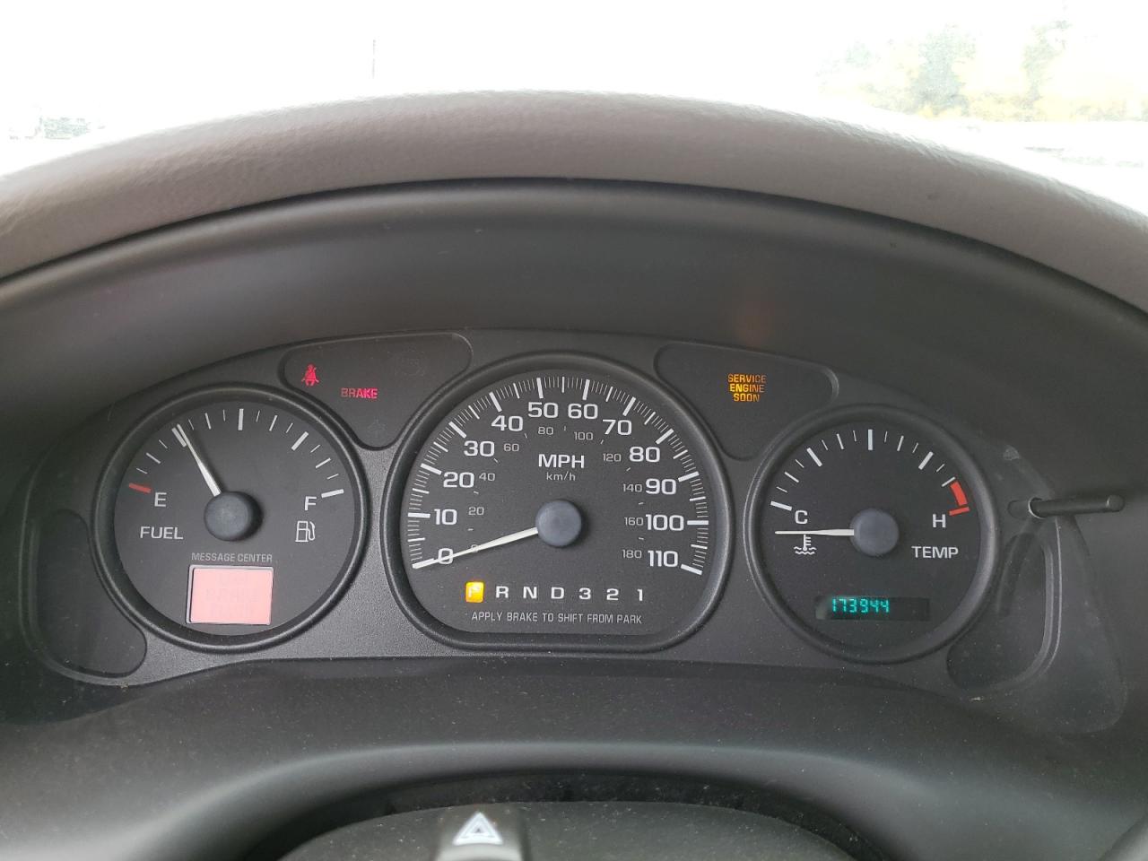 2002 Chevrolet Venture - Image 9