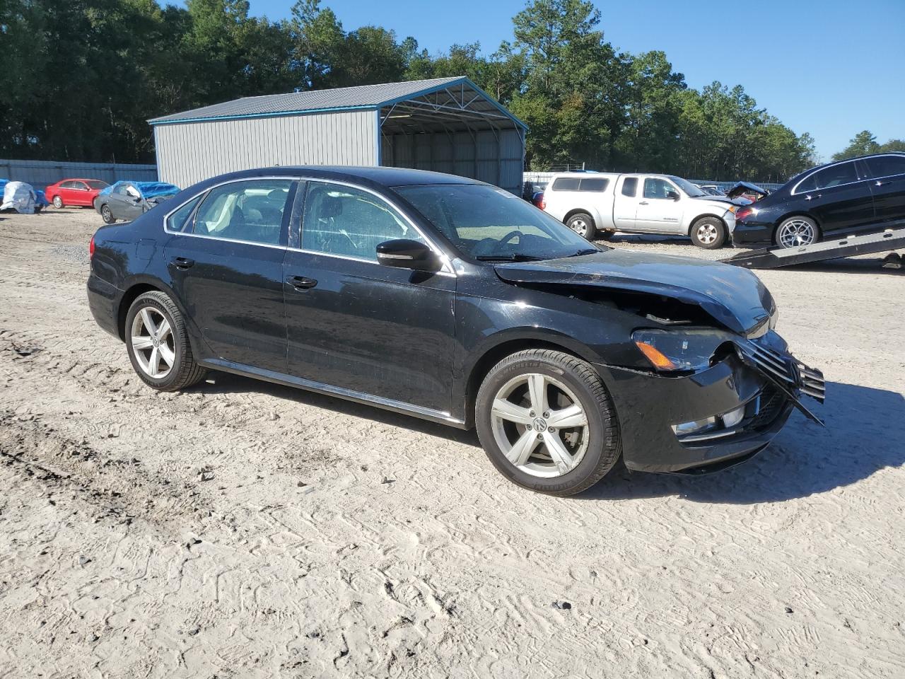2015 Volkswagen Passat - Image 4