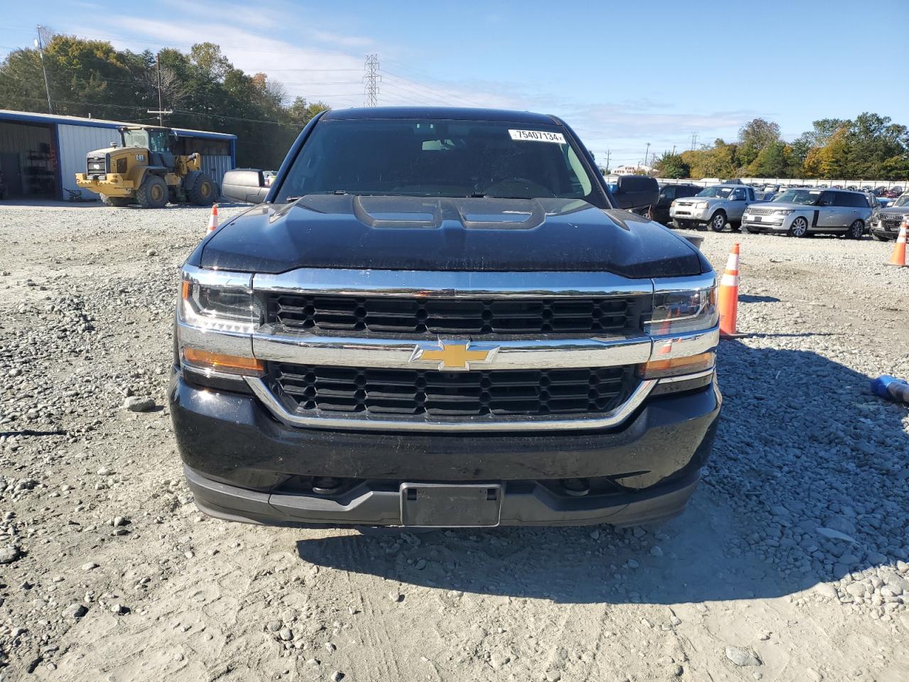 2017 Chevrolet Silverado - Image 5