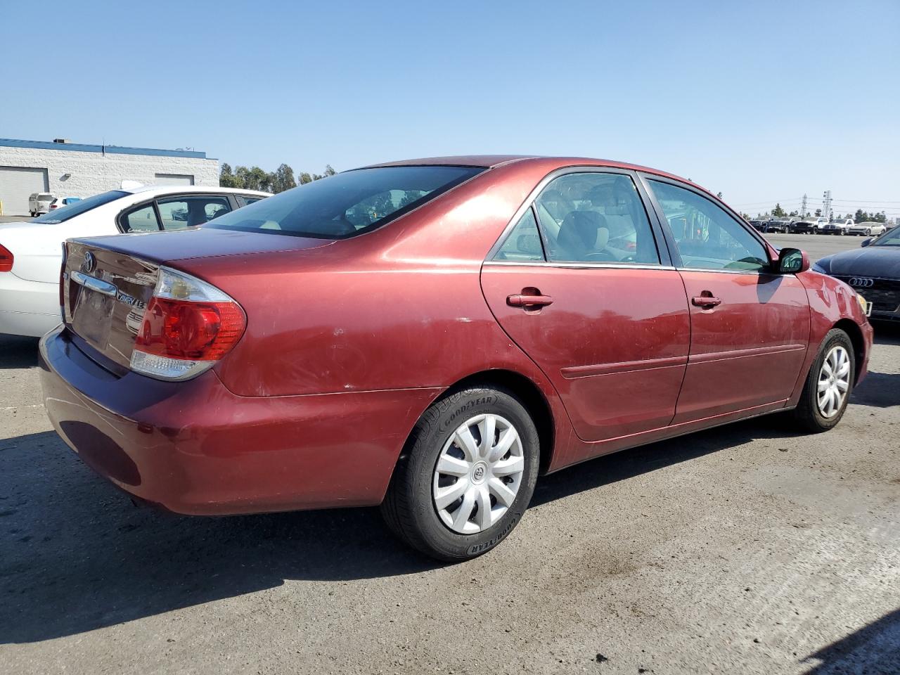 2005 Toyota Camry Le VIN: 4T1BE32K15U045003 Lot: 75961844